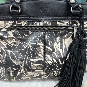 Patricia Nash, sunflower Poppy tote—EUC